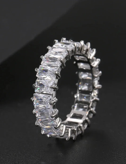 Hosiana Crystal Ring