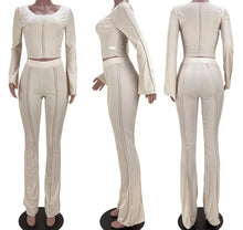 Load image into Gallery viewer, Quimper 2 Piece Set
